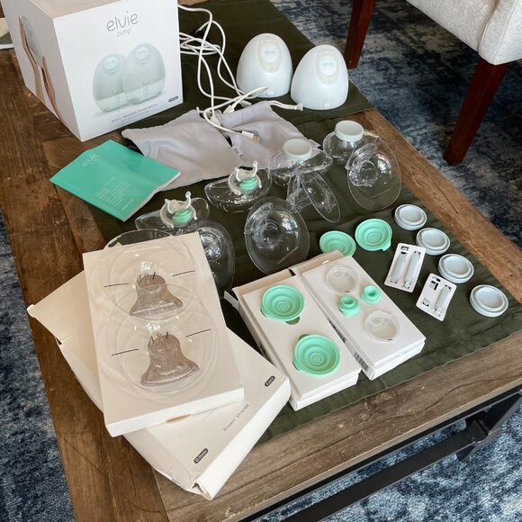 *Great Condition* Elvie Pump (Double Wearable Breast Pumps) + Extra Accessories - Picture 3 of 9